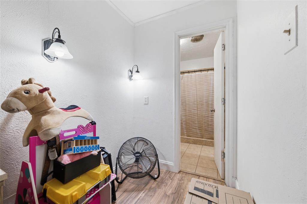 Brook Hollow Estates - Residential