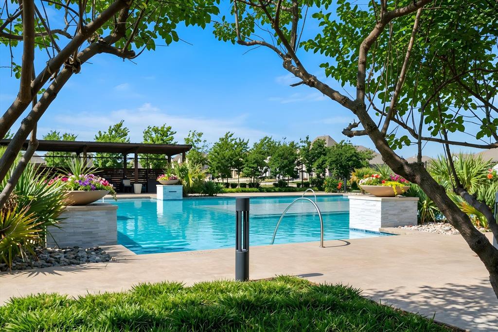 Tavolo Park - Residential