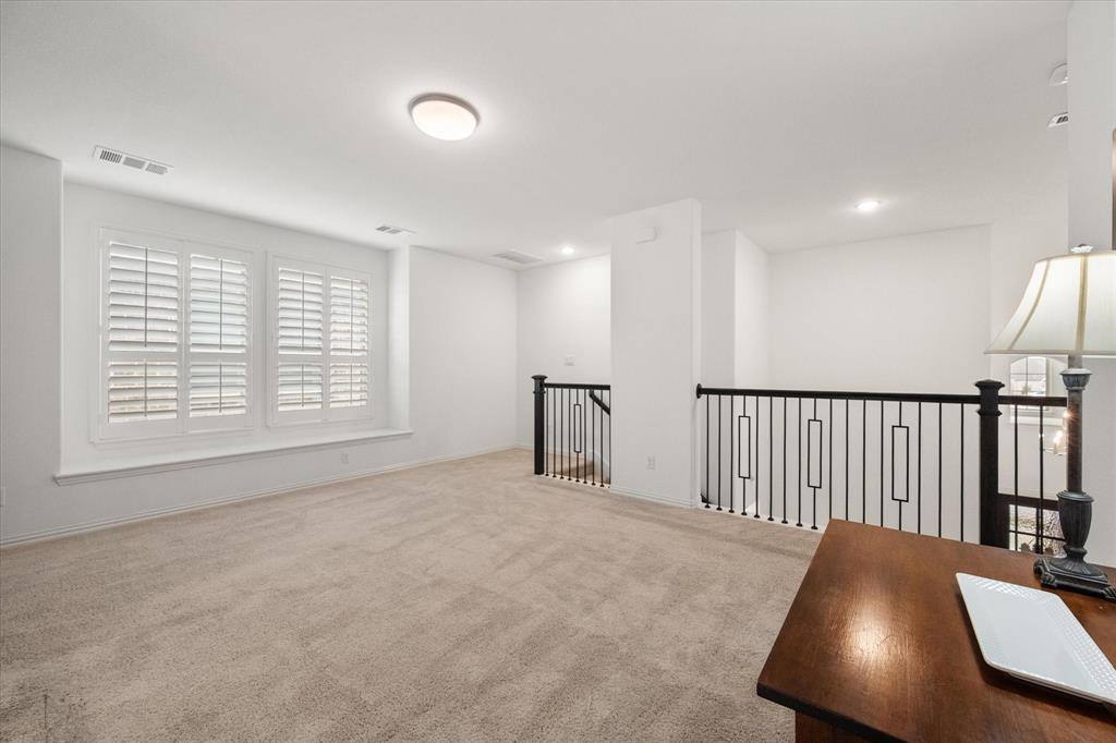 Tavolo Park - Residential