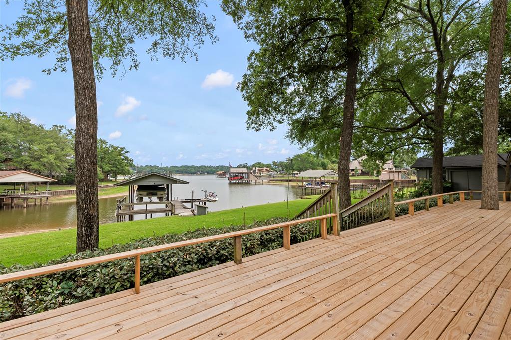 111 Deer Island Road