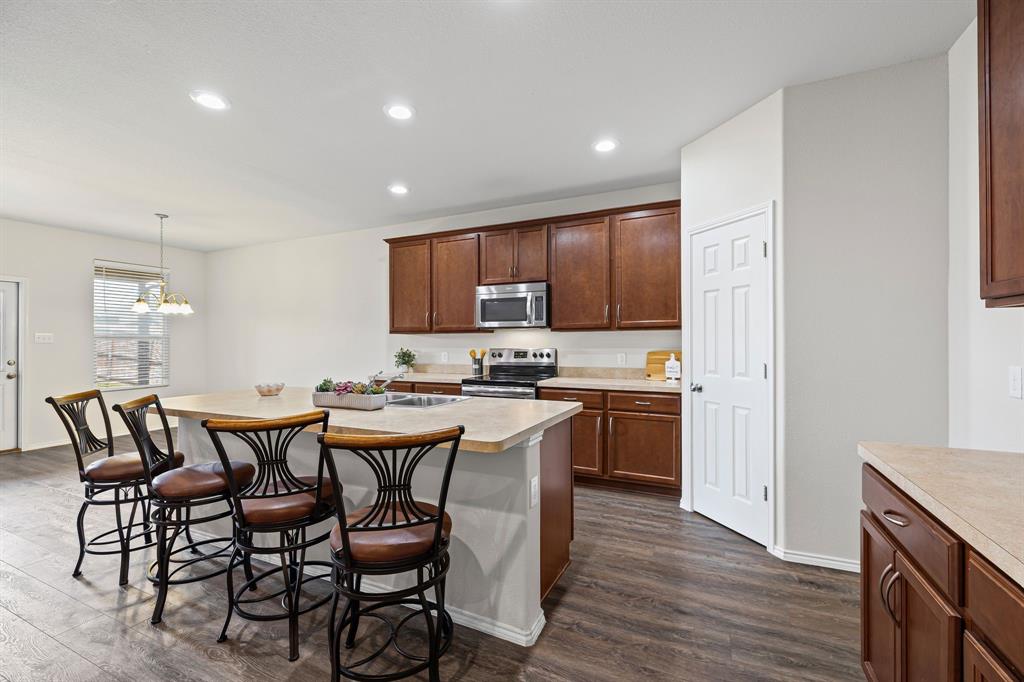 8921 Puerto Vista Drive