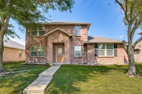 Photo of 2903 Lake Vista Drive, Wylie, TX 75098 (MLS # 21051118)