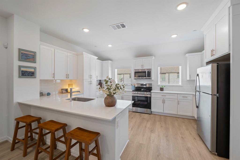 5256 Springlake Parkway