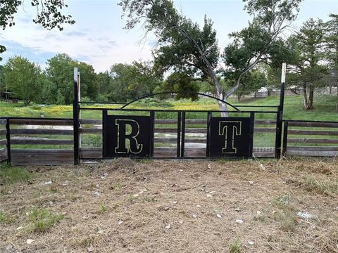 14647 Lasater Road Dallas TX 75253