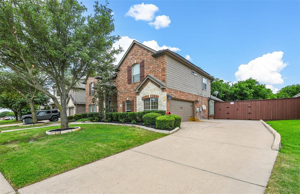 The Rosebud Sec 1 - Residential