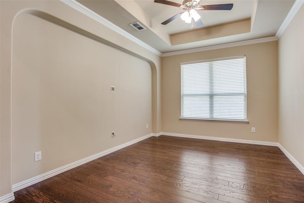 308 Traveller Street