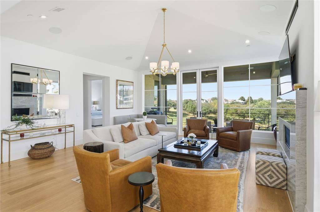 Residences Condos Bldg 1 - Residential