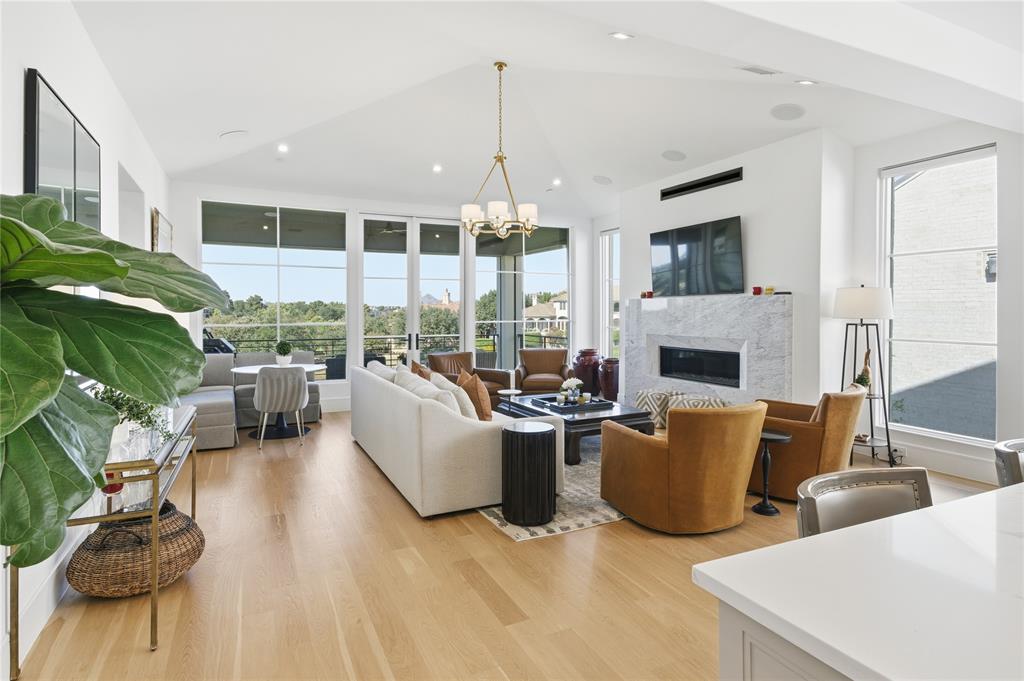 Residences Condos Bldg 1 - Residential