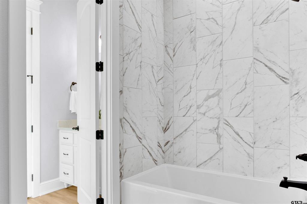 Hideaway Lake - Residential