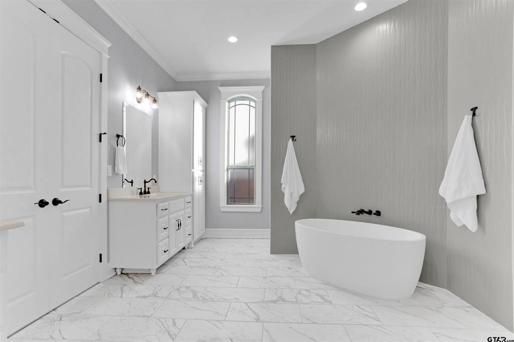 Hideaway Lake - Residential