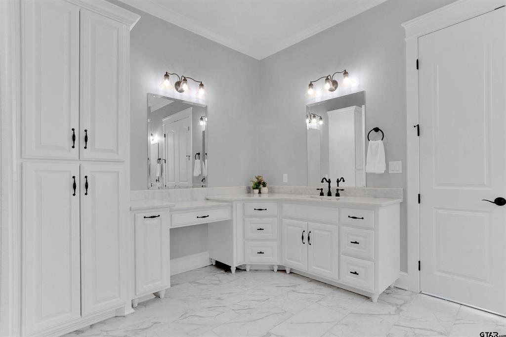 Hideaway Lake - Residential