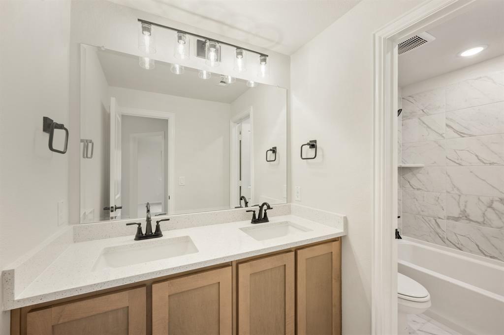 Anderson Crossing - Residential