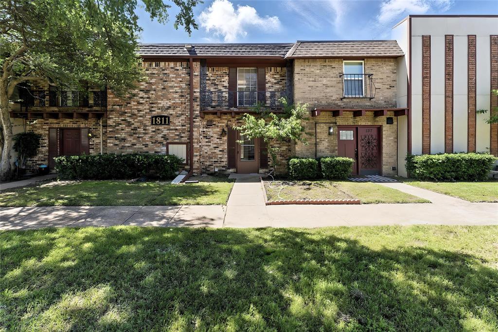 1811 E Grauwyler Road 138