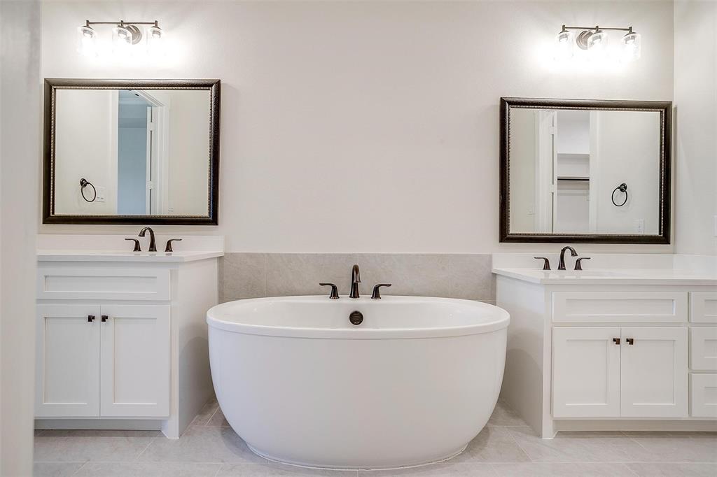 Ladera Tavolo Park - Residential