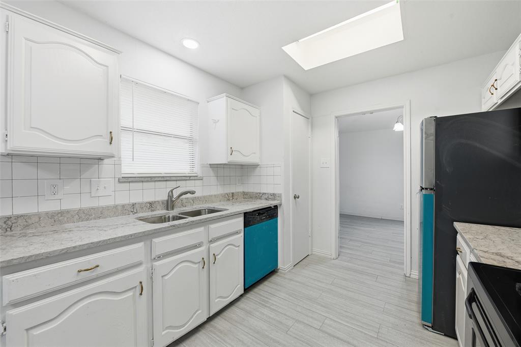 Lewisville Valley - Residential Lease