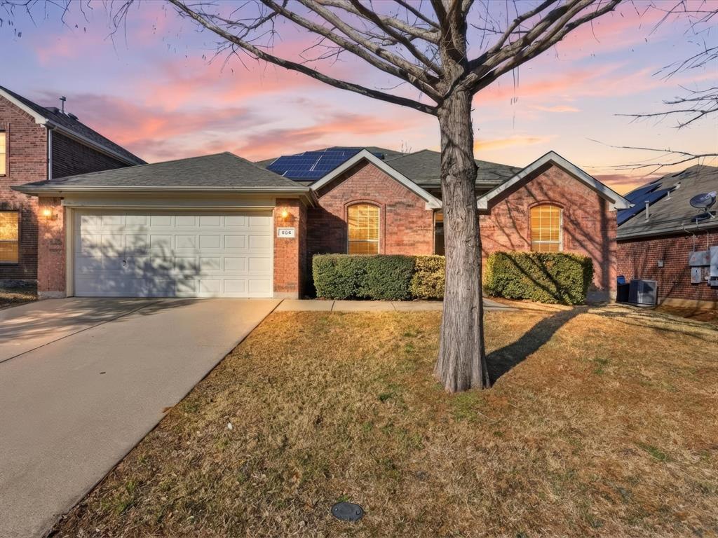 424 Shady Shore Lane