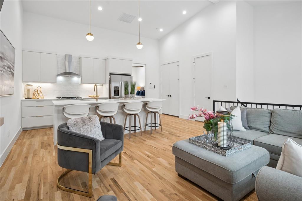 Welch & Reynolds - Residential