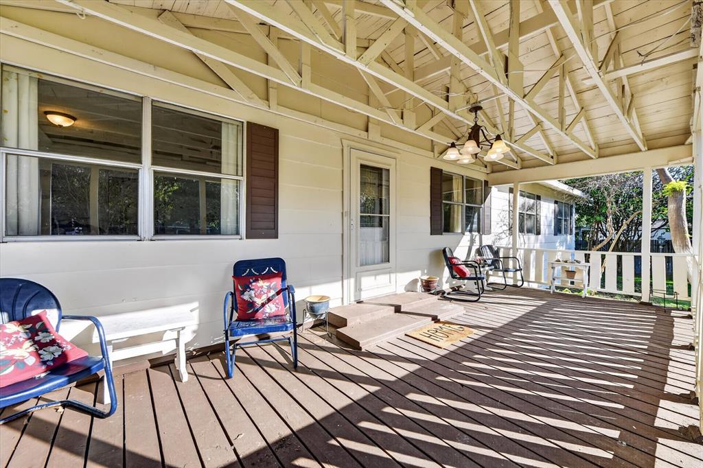 2928 Delaware Trail