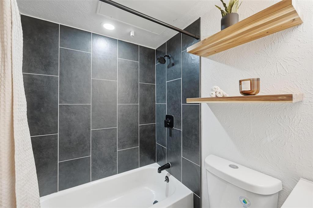 Highlands 03 & 08 Rep - Residential