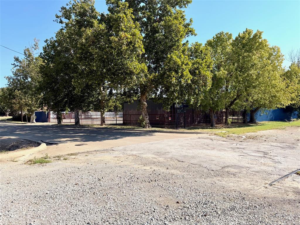 Barton - Commercial Sale