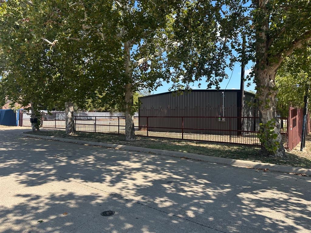 Barton - Commercial Sale