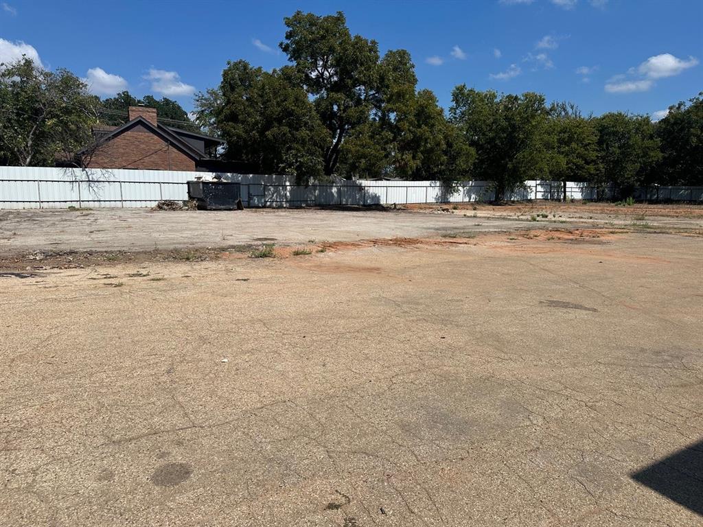 Barton - Commercial Sale