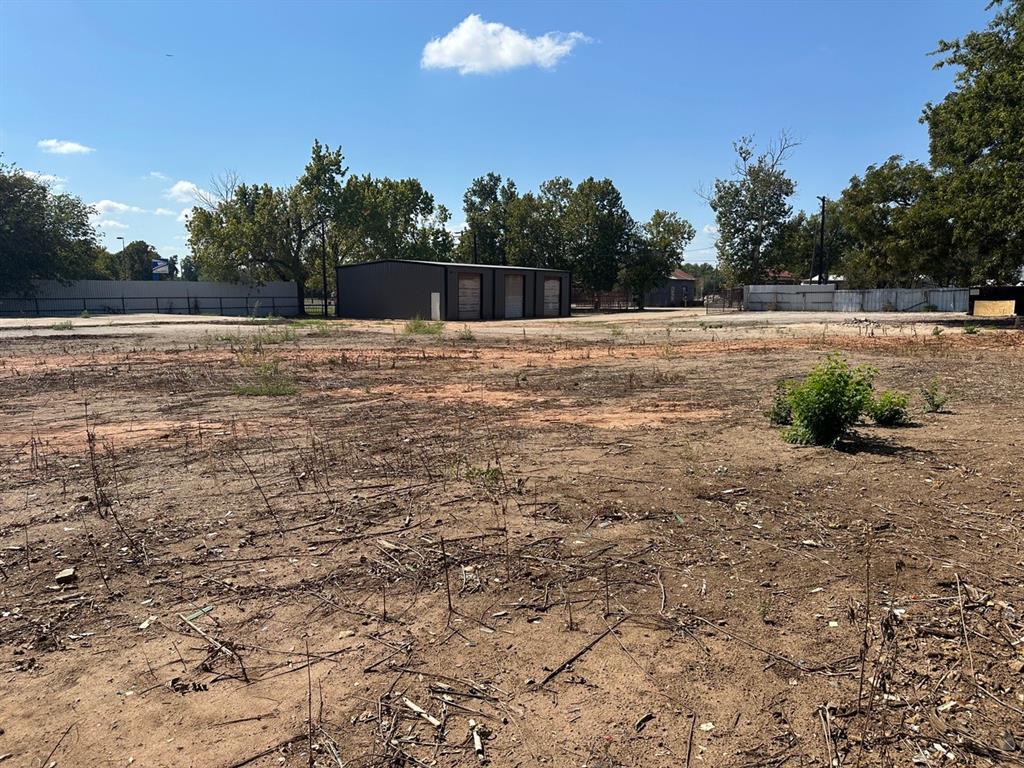 Barton - Commercial Sale