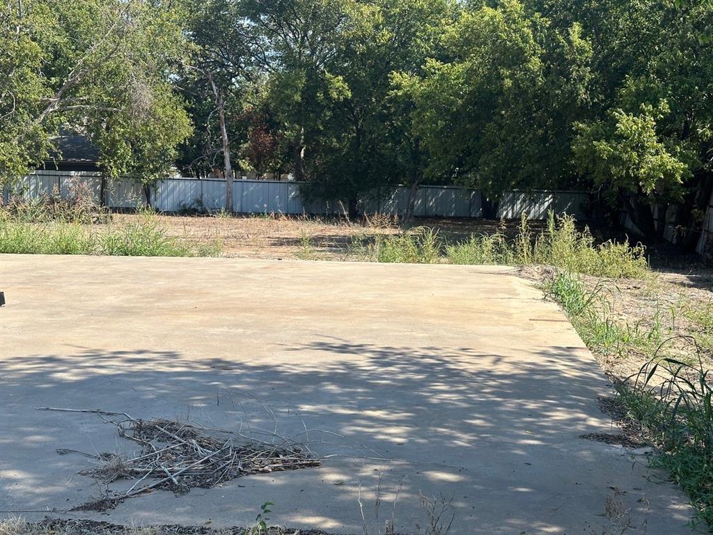 Barton - Commercial Sale