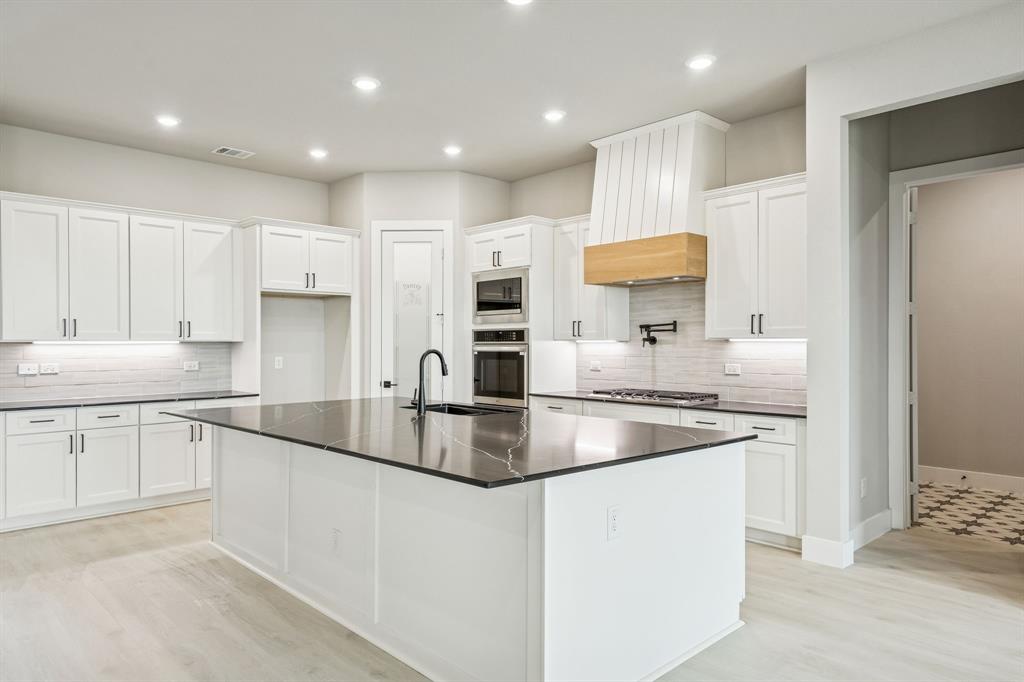 Bison Meadows - Residential