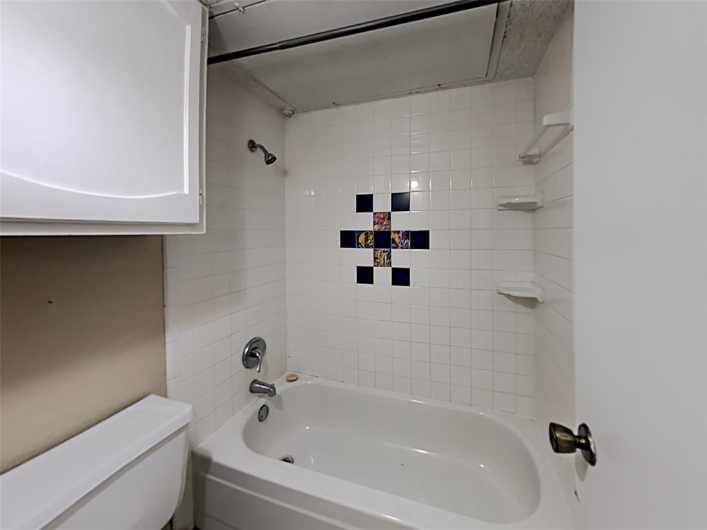 University Park Condo - Residential