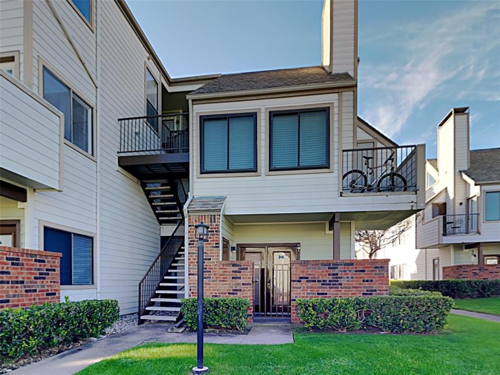 University Park Condo - Residential