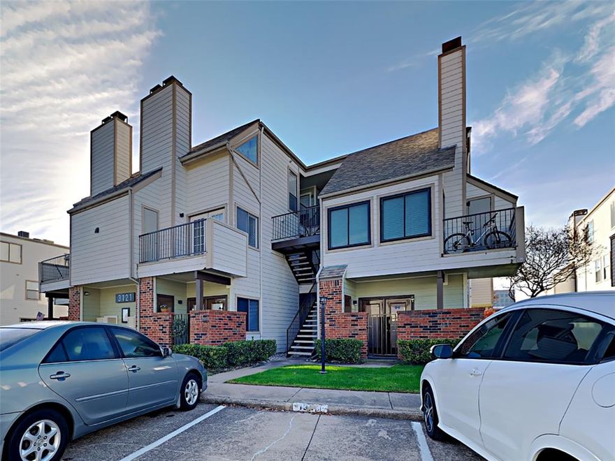 This well-maintained condo is currently leased at $1,215 per month, until Jan 31, 2027 offering an immediate income-producing opportunity in a convenient Fort Worth location. Inside, you’ll find a functional layout with a welcoming living area, a practical kitchen, and well-proportioned bedrooms that provide both comfort and flexibility. Natural light fills the space, creating a bright and inviting atmosphere throughout, while the overall layout makes it easy to relax or entertain.

Located in a desirable area with close proximity to shopping, dining, and major roadways, this home offers easy access to everything Fort Worth has to offer. Whether you're looking to expand your rental portfolio or secure a low-maintenance property in a strong location, this condo delivers a great balance of comfort, convenience, and steady income potential.