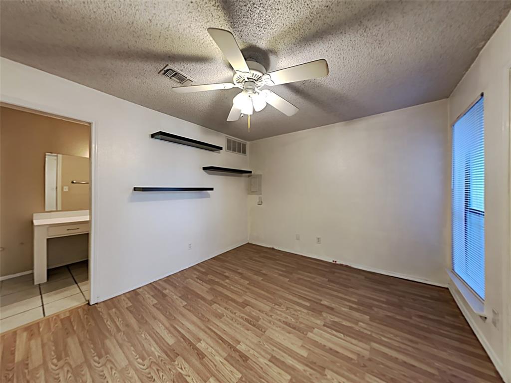 University Park Condo - Residential