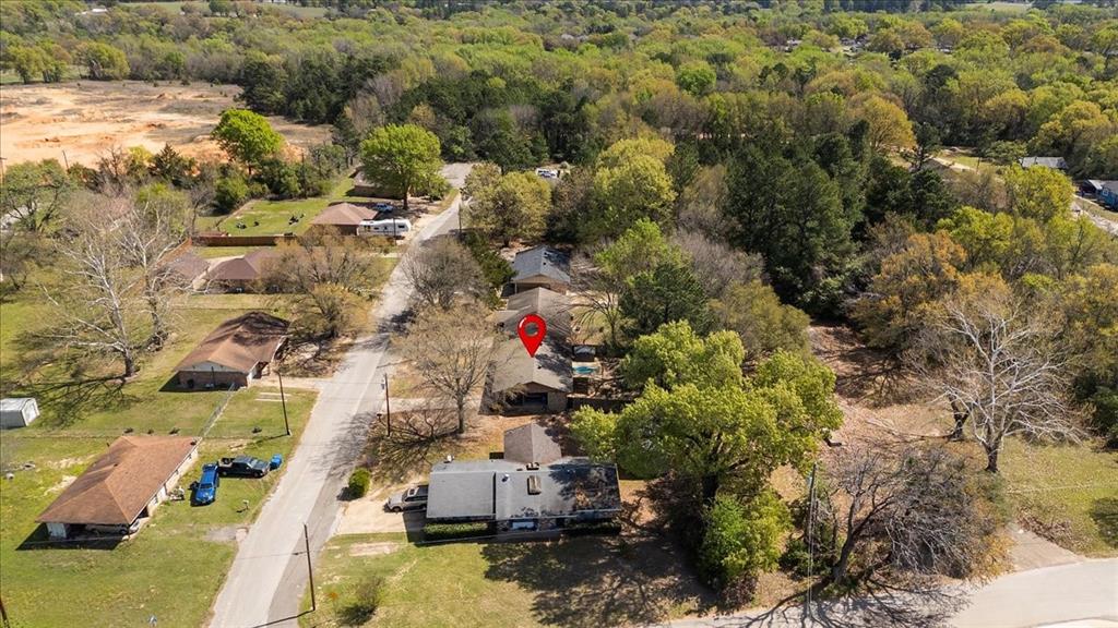 M FALVEL - Residential