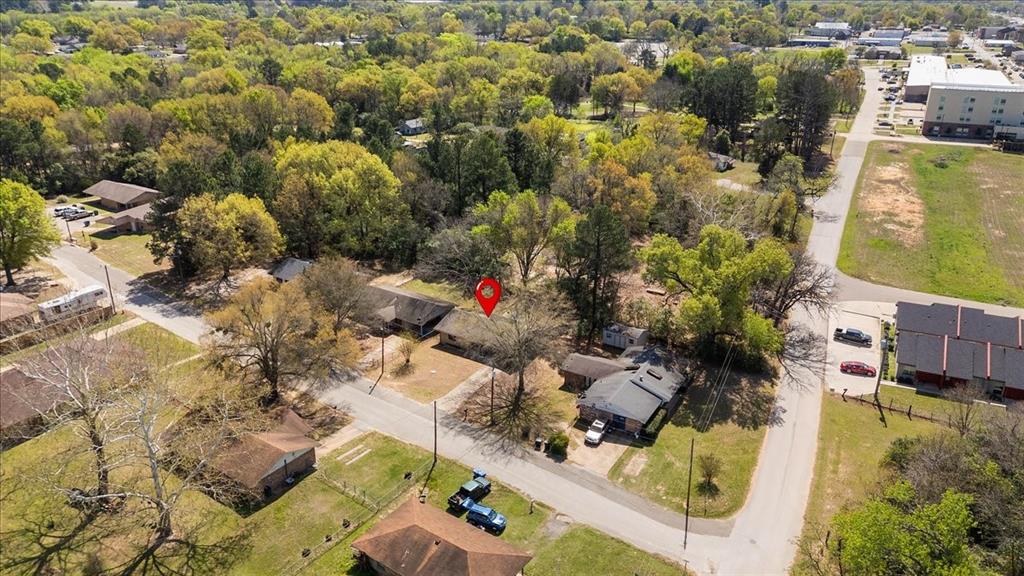 M FALVEL - Residential