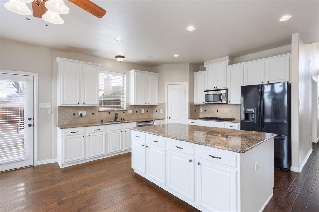 Rosehill Mdws - Residential