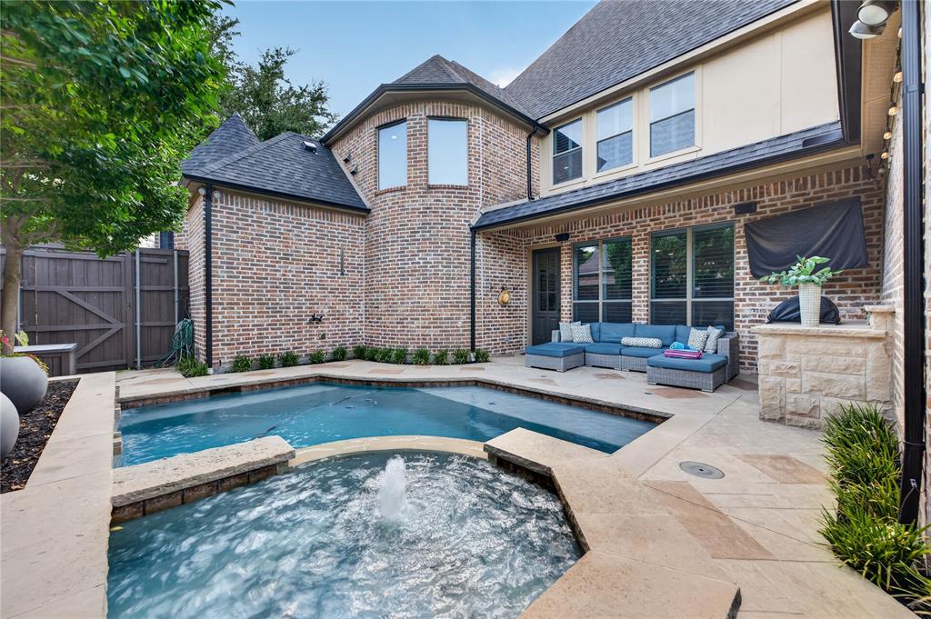 3920 Siena Drive