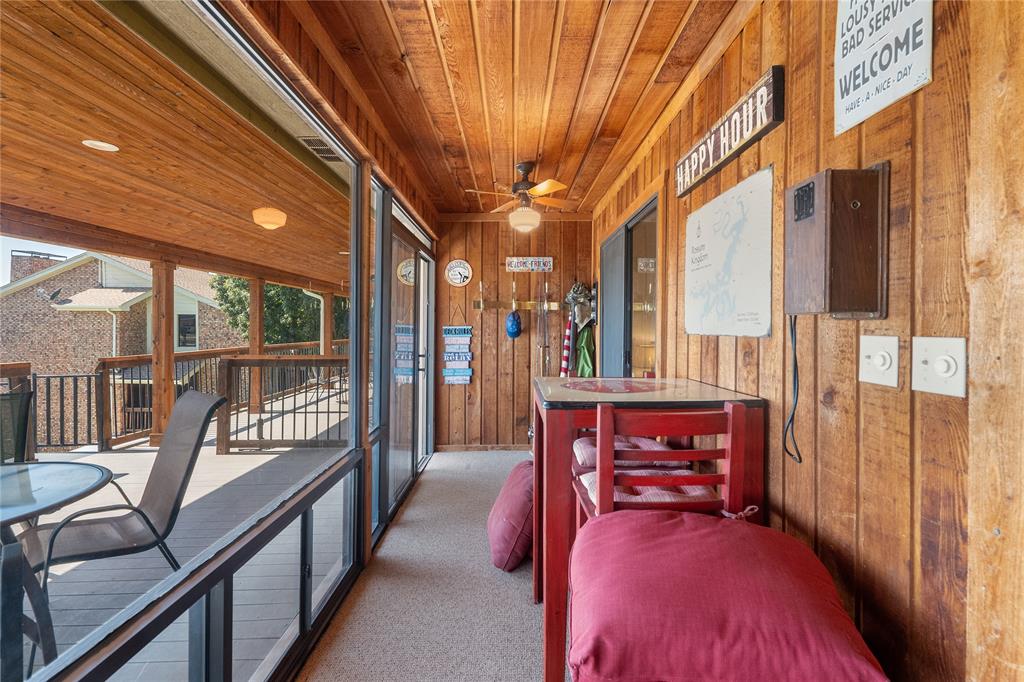 Willows Condos Park La - Residential