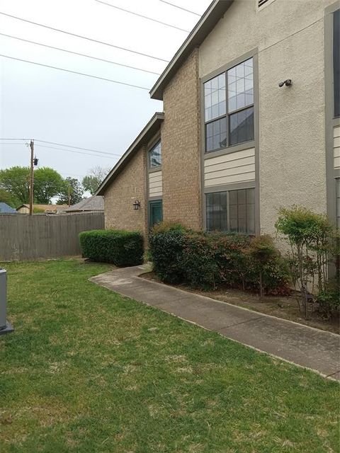 330 W Harwood Road C Hurst TX 76054