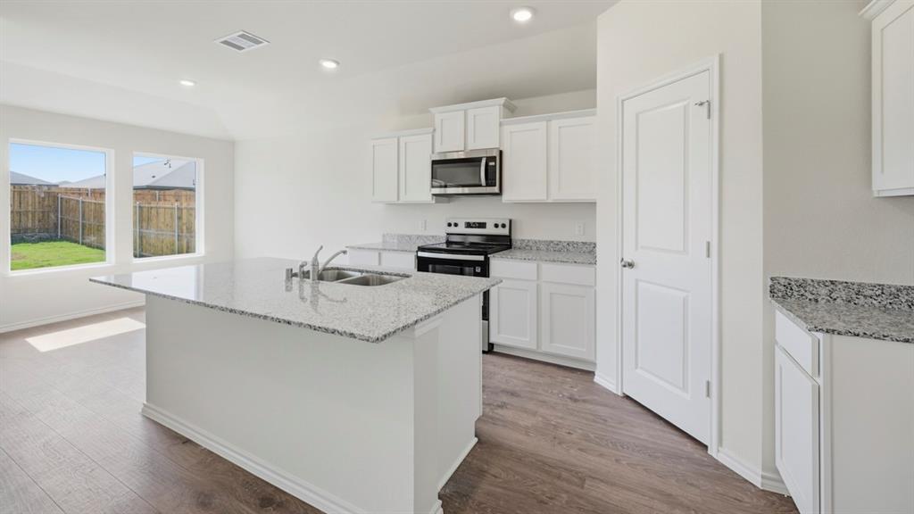 Riverfield - Residential