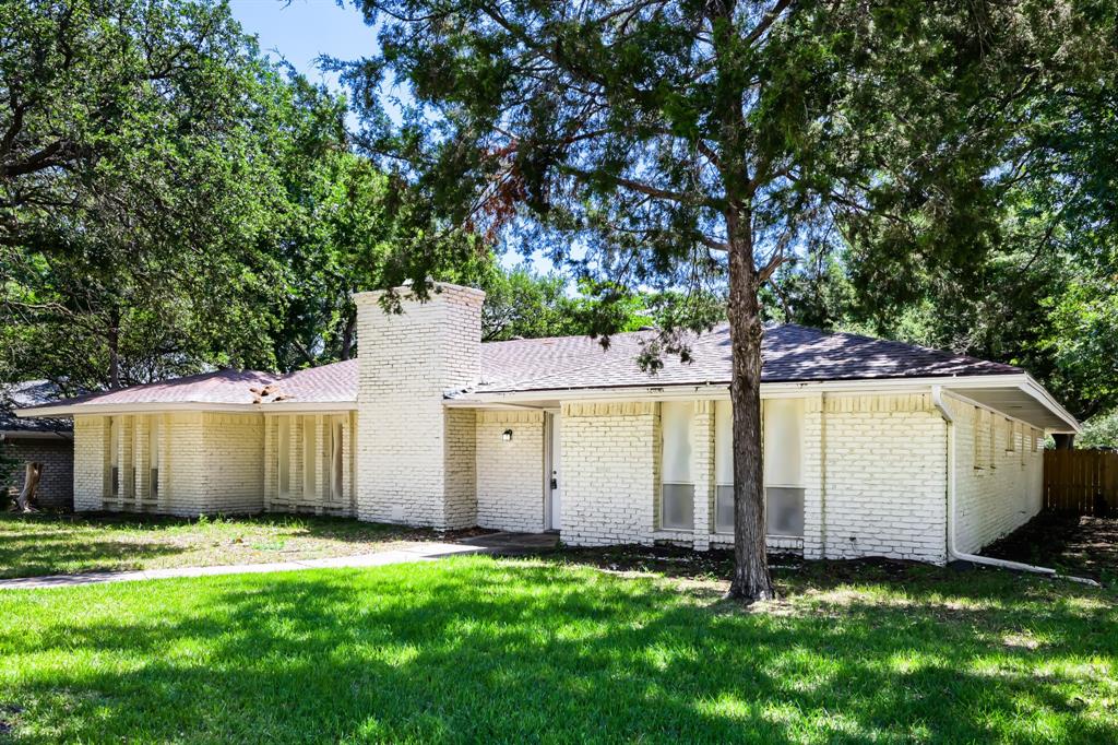 900 Westwood Drive