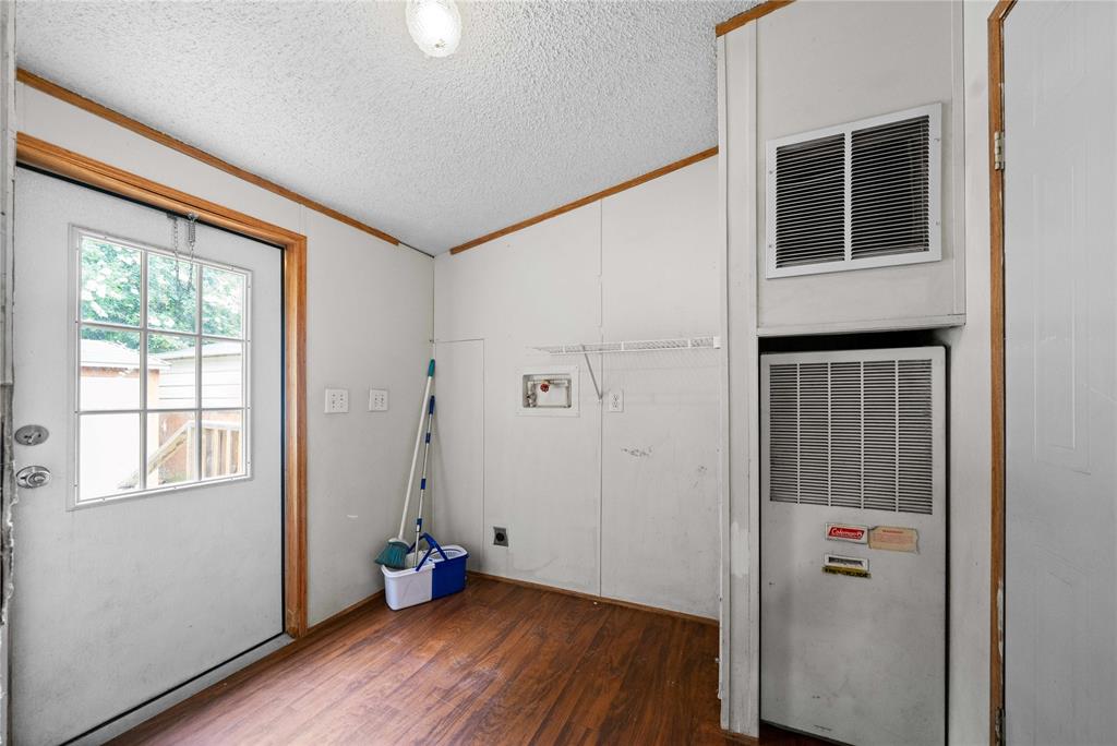 Hickory Hills I - Residential