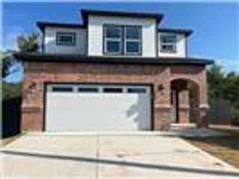 3211 Brazos River Drive Granbury TX 76048