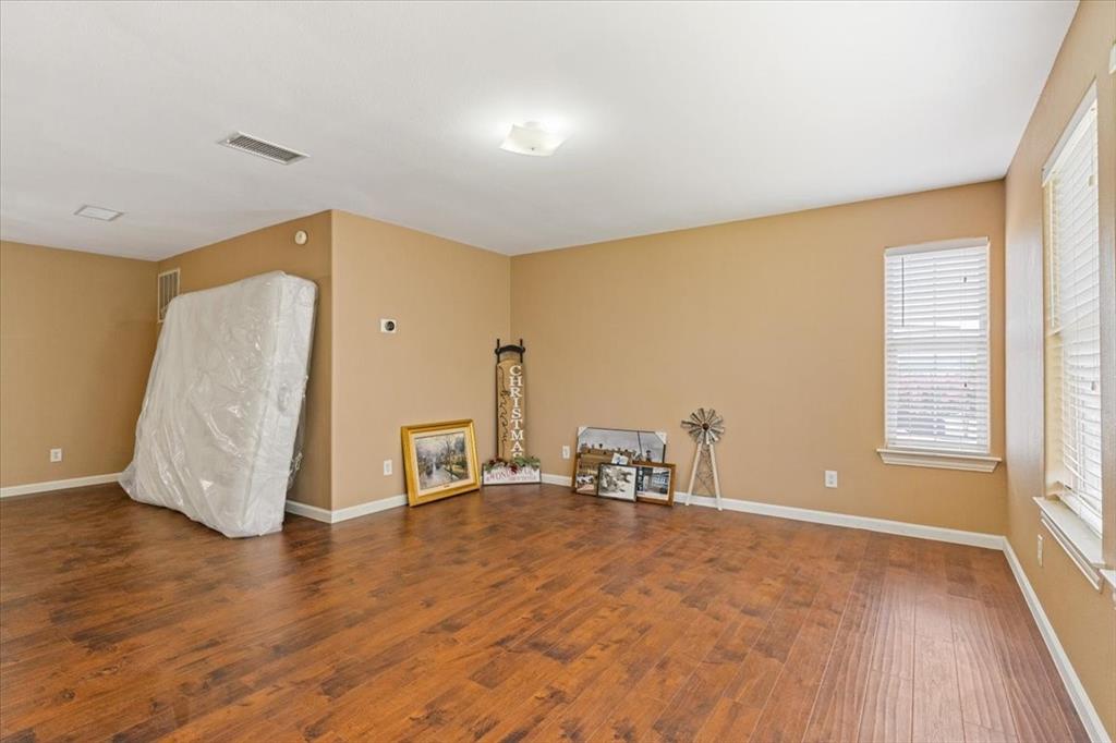 Fort Worth, Texas 76137, United States, 3 Bedrooms Bedrooms, ,3 BathroomsBathrooms,Residential,Active,161103