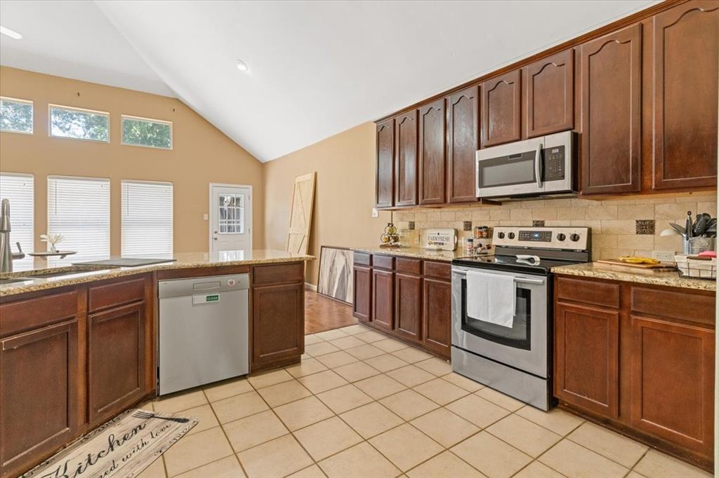 Fort Worth, Texas 76137, United States, 3 Bedrooms Bedrooms, ,3 BathroomsBathrooms,Residential,Active,161103