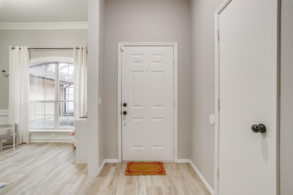 2637 Surrey Woods Road