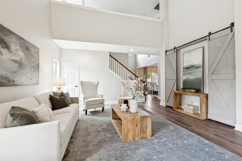 1013 Alameda Court