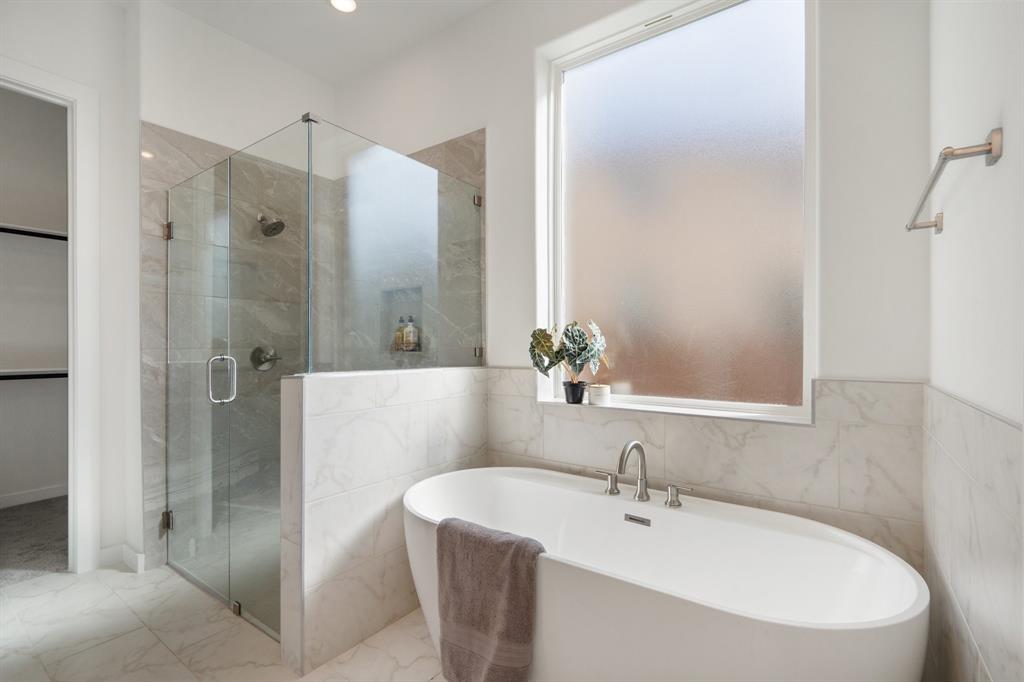 2142 Oak Haven Court