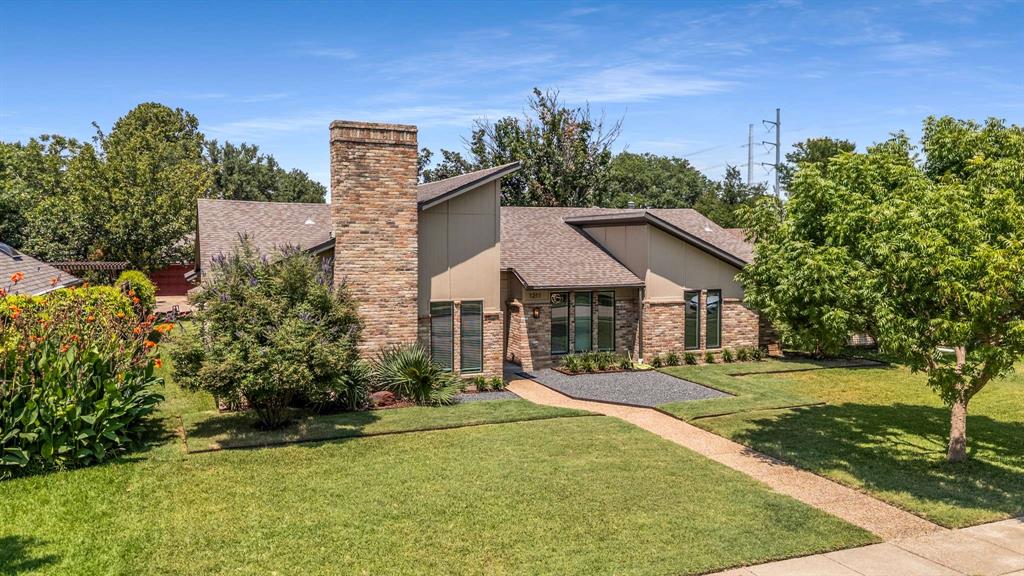 1211 Kenshire Lane