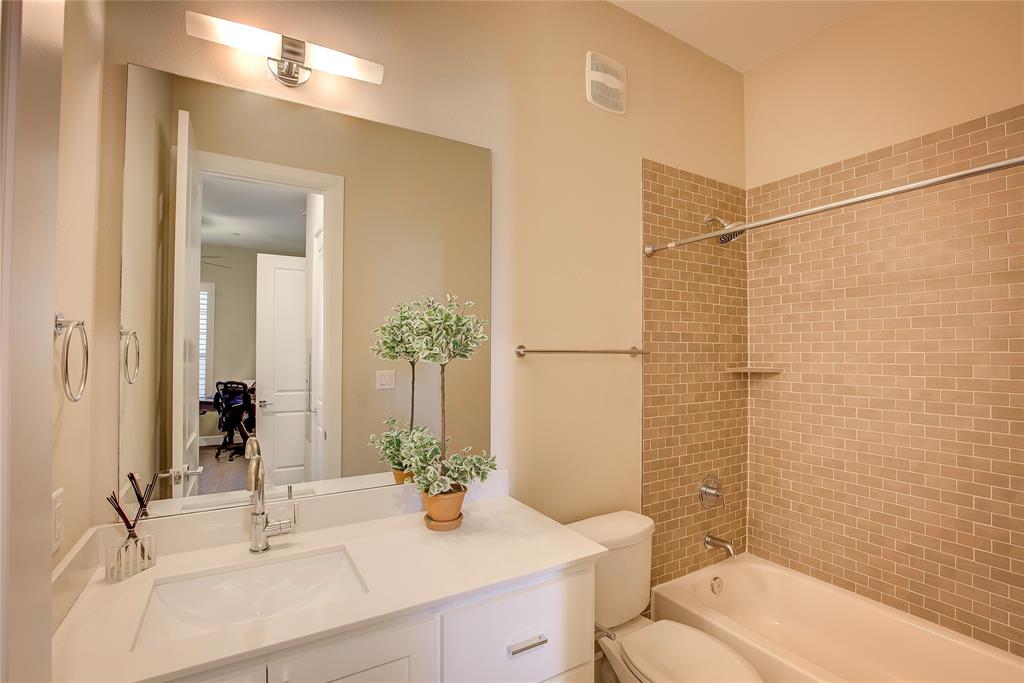 Meridian Square Condo Bldg 3 - Residential Lease